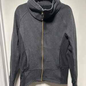 Lululemon Charcoal Gray mock neck zip up with Gold Accents size 10